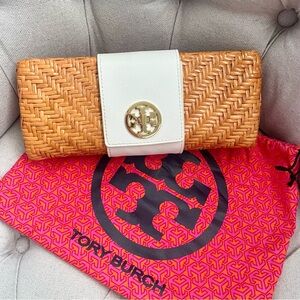 🤎 Tory Burch Bamboo Rattan Straw Clutch White Leather Gold Logo turn lock